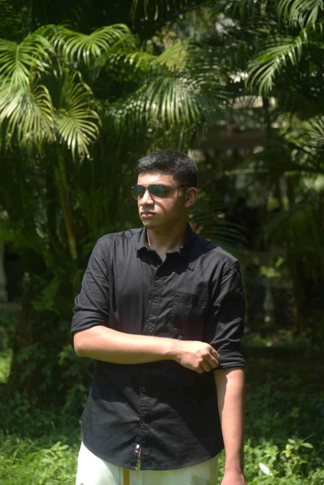 Keerthan K